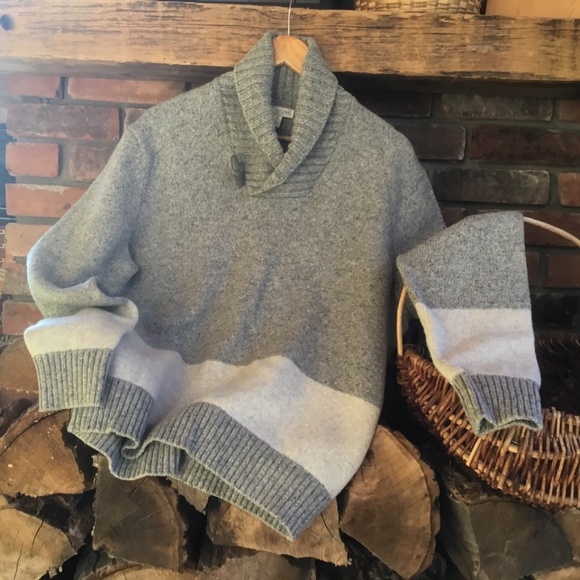 GAP Sweaters - Women’s shawl neck sweater - LAMBSWOOL